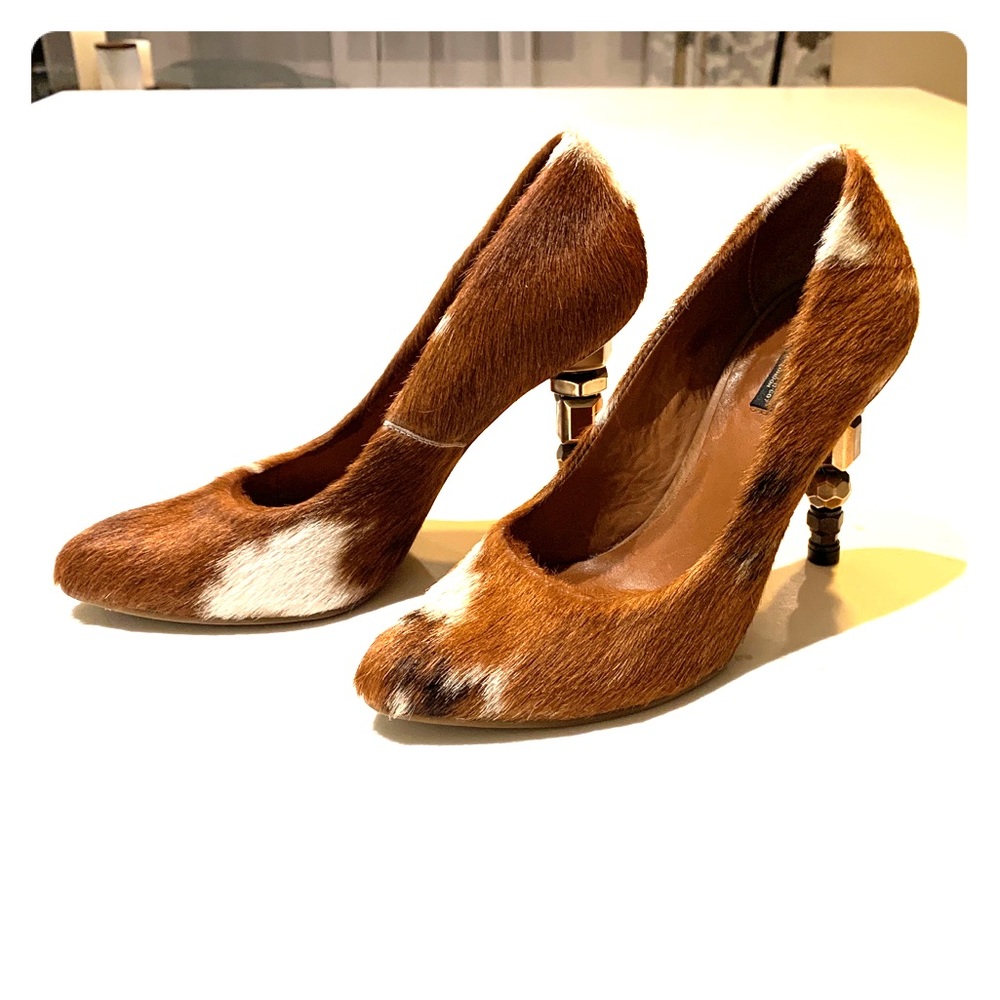 Al Saints cowhide pumps
